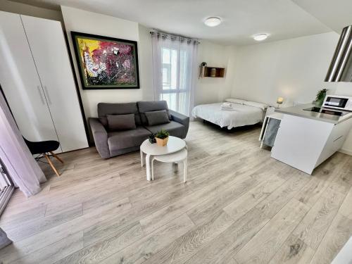 Apartamentos Rincón del Mar - image 2