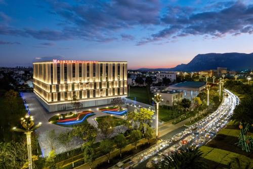 ทัศนียภาพภายนอกโรงแรม, ฮิลตัน การ์เดน อินน์ คุนหมิง เตี้ยนฉือ (Hilton Garden Inn Kunming Dianchi) in คุนหมิง
