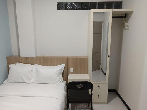 Behomy Inn Malang near Train Station Belimbing