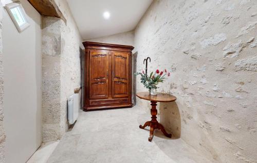 Viesnīcas āriene, Amazing Home In Les Leves Et Thoumeyra in Les Lèves-et-Thoumeyragues