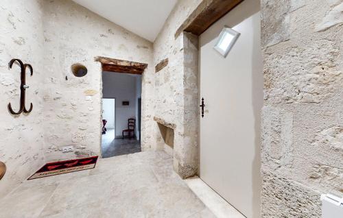 Viesnīcas āriene, Amazing Home In Les Leves Et Thoumeyra in Les Lèves-et-Thoumeyragues