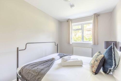 Windsor Escape, 2 Beds, Walk to Town, Parking, Windsor (zdjęcie 4)