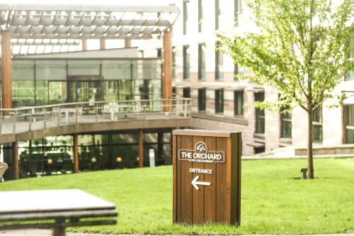 The Orchard Hotel & Restaurant - image 3