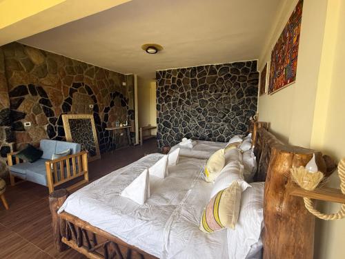 Hilltop Loge - Lalibela - image 3