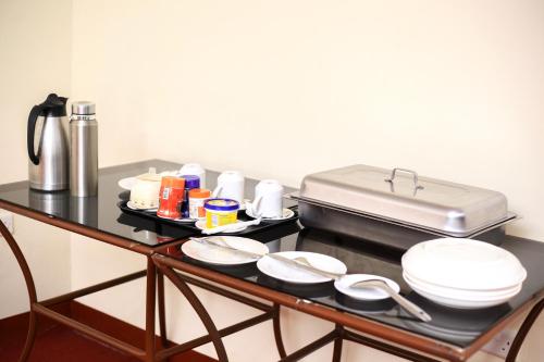 Ruoka ja Juomat, Gold Palm Hotel in Gulu