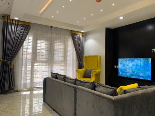 Funkyndom Apartments