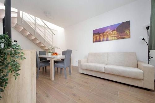 Villa Indipendente · Due Bagni · San Lorenzo, Roma