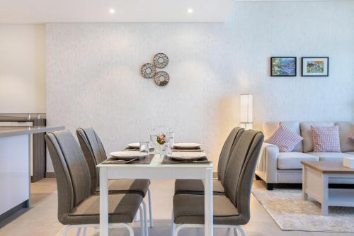 STAY BY LATINEM Luxury 1BR Holiday Home WG2809 Near Burj Khalifa, Dubai (photo 10)