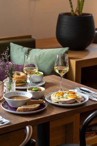 Townhouse Den Haag near Escher in het Paleis Múzeum