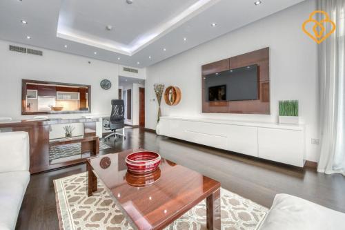 Keysplease Upgraded 1 BR Apt near Dubai Mall, Burj Views, Dubai (Foto 6)