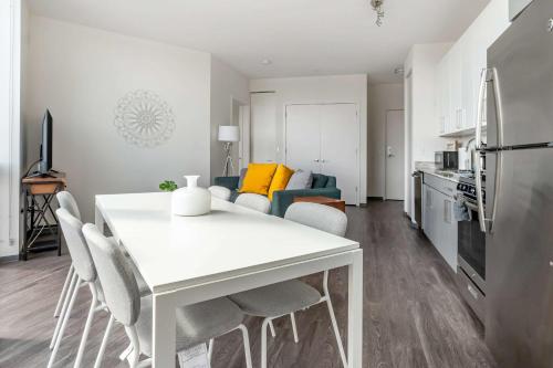 Brand New 2BR Chicago City Escape in Logan Square