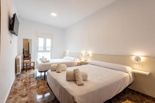 Hostal La Vía Verde (Hostal La Via Verde) in Sarrion