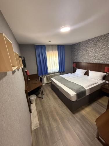 Park Hotel Lindenhof - image 13