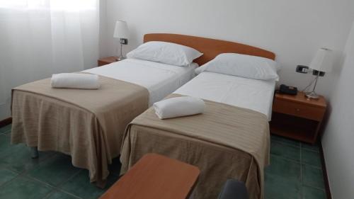 Stella Maris Hotel Room Type - Twin Room
