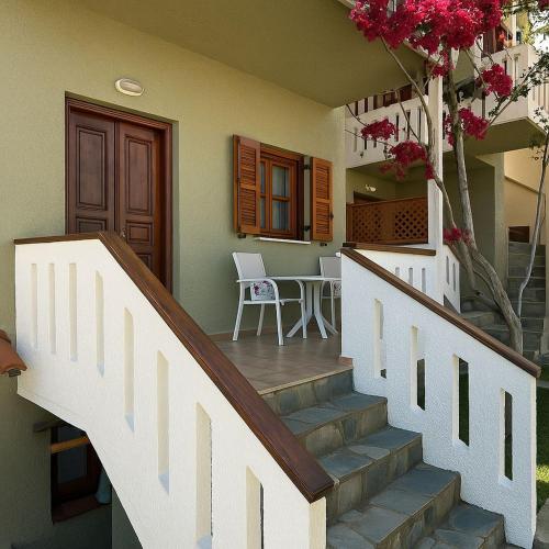 Nicolas Beach - image 6