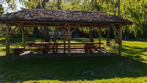 Dārzs, Domki pod brzozami in Sarbsk