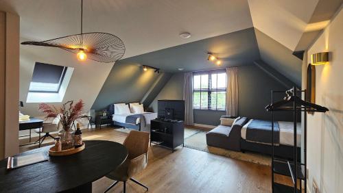 Guest Room Utrecht, Утрехт (фото 5)