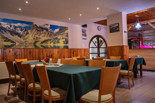 Pension u Vlcku in สตไรโบร