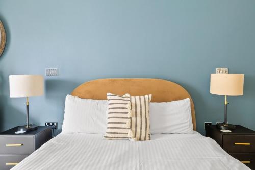 1 Bed - Napier by Pureserviced, Plymouth (photo 8)
