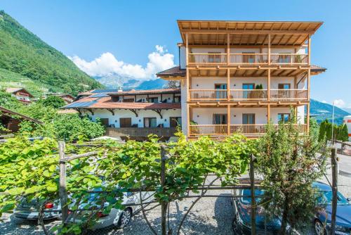 Eco Bnb & Apartments Brundlerhof - Marlengo Eco Bnb & Apartments Brundlerhof - Marlengo