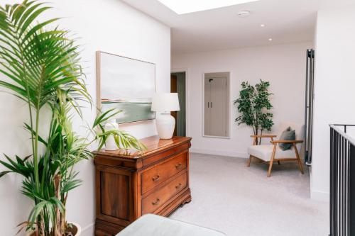Facilities, Verdant Rise - Contemporary Country Retreat in Hurstpierpoint and Sayers Common
