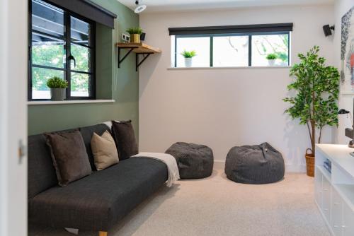 Recreational facilities, Verdant Rise - Contemporary Country Retreat in Hurstpierpoint and Sayers Common