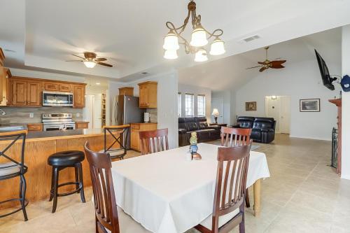 Long Beach Maple House in Long Beach (MS)