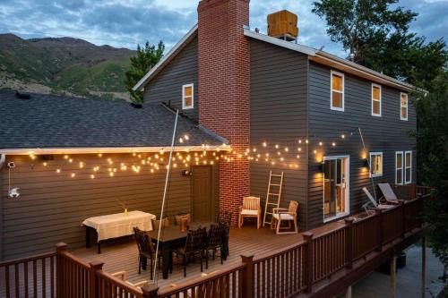 Lagoon Basecamp in Farmington (UT)