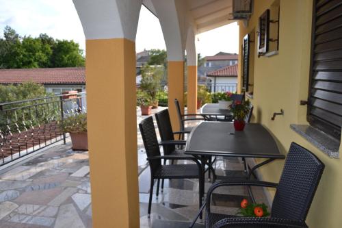 شرفة/ تراس, Giorgina Apartments in Čepljani