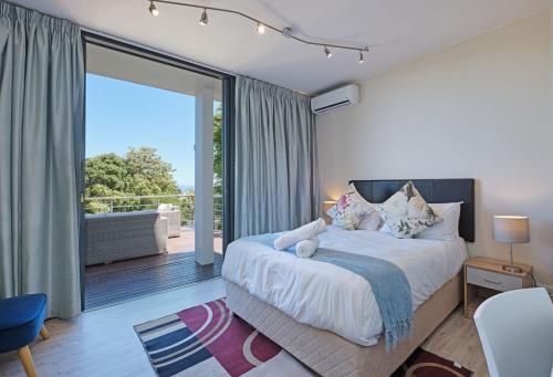 Serviced Villa Backup Power Mountain Sea views - image 8