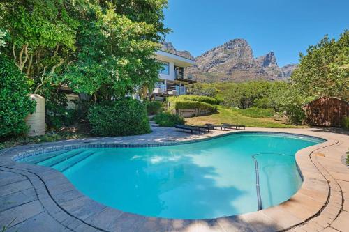 Serviced Villa Backup Power Mountain Sea views - image 7