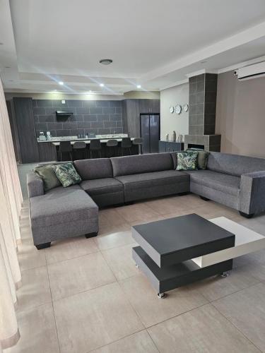 La Dolce Vita in Lobamba