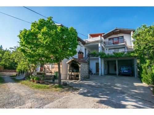  Apartments Ante in Starigrad-Paklenica