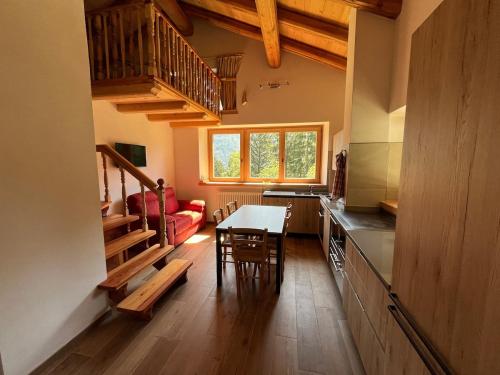 Mountain Chalet Splazoi in Strembo