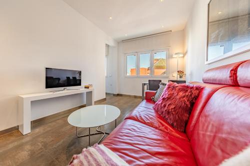 One-Bedroom Apartment (1-4 Adults) image 9
