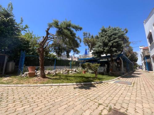Kert, Enn Is Inn Hotel in Yeniçiftlik