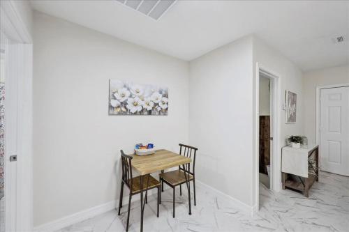 Comfortable 2-Bedroom Rental in Bridge City in Bridge City (TX)