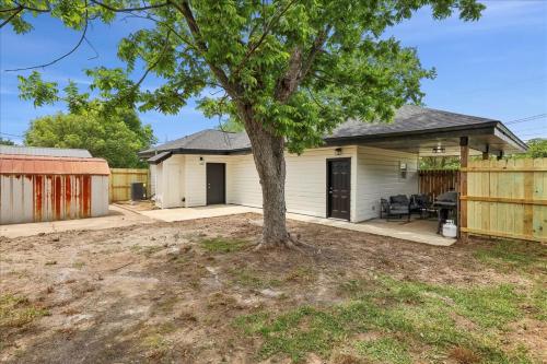 Comfortable 2-Bedroom Rental in Bridge City in Bridge City (TX)