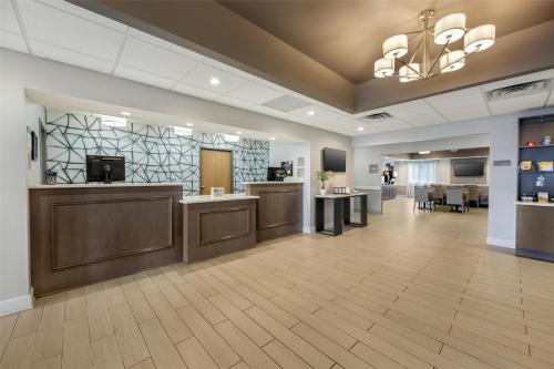 大堂, Best Western Brockport Inn & Suites in 布羅克波特