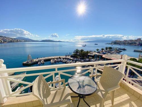 Sun N Blue Hotel