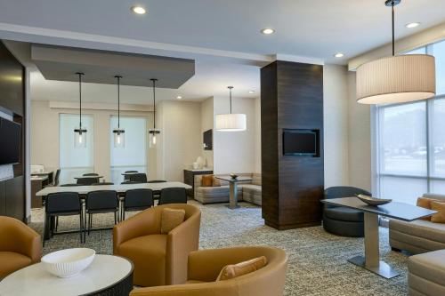 Residence Inn by Marriott Tallahassee Universities at the Capitol - image 6