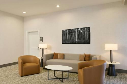 Residence Inn by Marriott Tallahassee Universities at the Capitol - image 9