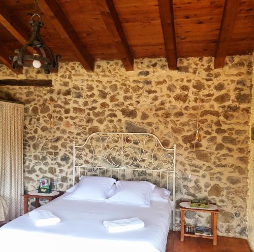 Mas Violella allotjament rural in 聖胡安萊斯豐特斯