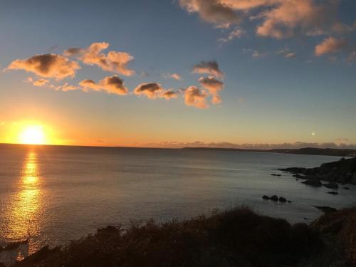 設施, 1 Bed in Whitsand Bay 37261 in 聖約翰