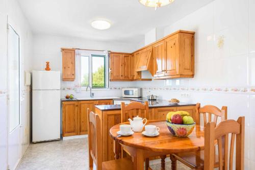 Four-Bedroom Villa image 8