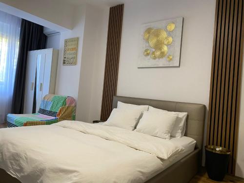 Studio Apartment image 7