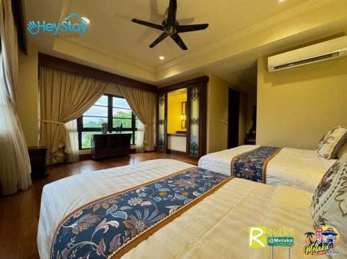 CasaDeRio Residences DeluxRiverSuite Walk5minsToJonkerSt By Heystay Management