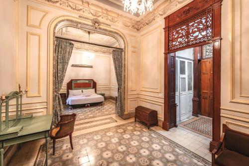 Hotel Real Toledo by Kavia Room Type - King Suite