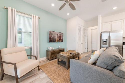 Excisite Cottage with Hotel Amenities Near Disney at Margaritaville 2954SR - image 23