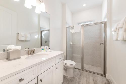 Excisite Cottage with Hotel Amenities Near Disney at Margaritaville 2954SR - image 19